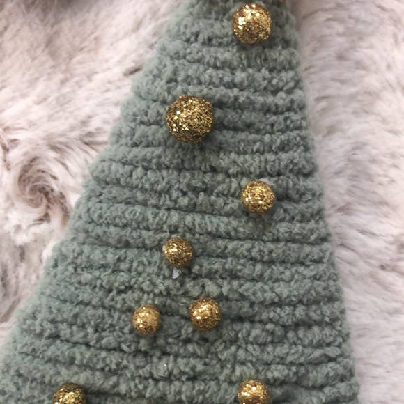 Handmade Yarn Wrapped Christmas Tree Ornaments - Picture 11 of 15